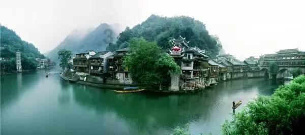 逃离水虎鱼湖